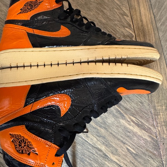 Air Jordan 1 Retro High OG Shattered Backboard 3.0 SBB Size 11 Mint Condition main image 5